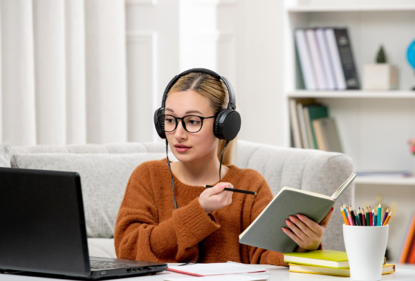 Can Online Tutoring Services Really Help You Master Tough Subjects?